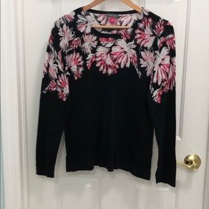 Vince Camuto light weight sweater